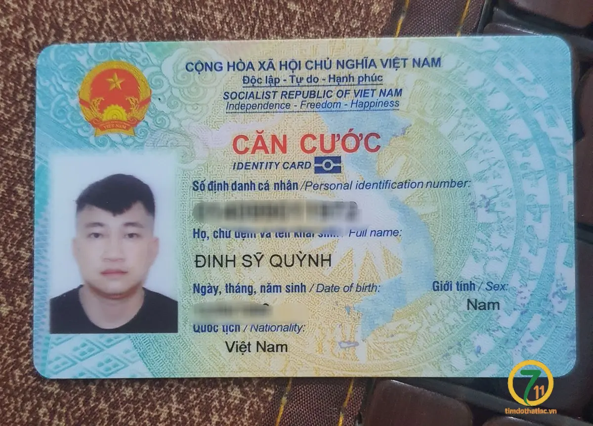 Rơi giấy tờ