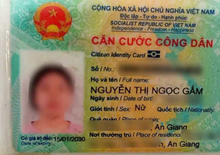 [Góc tìm đồ]  Em rơi bóp giấy tờ  Cccd tên Nguyễn Thị Ngọc Gấm  Giấy phép lái xe  Thẻ atm liên quan  Ai nhặt nhắn tin em , em cảm ơn nhiều ạ