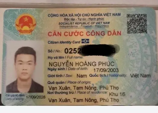 Ví chứa giấy tờ tuỳ thân NGUYỄN HOÀNG PHÚC 17/09/2003 Hà Nội