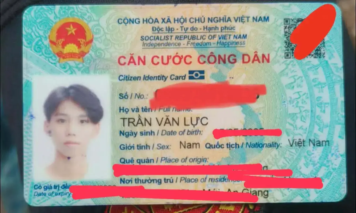 Rơi ví ở Hồ Chí Minh tên Trần Văn Lực